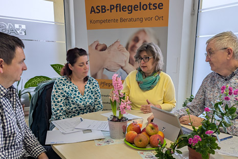 Bild zu Pflegelotse
